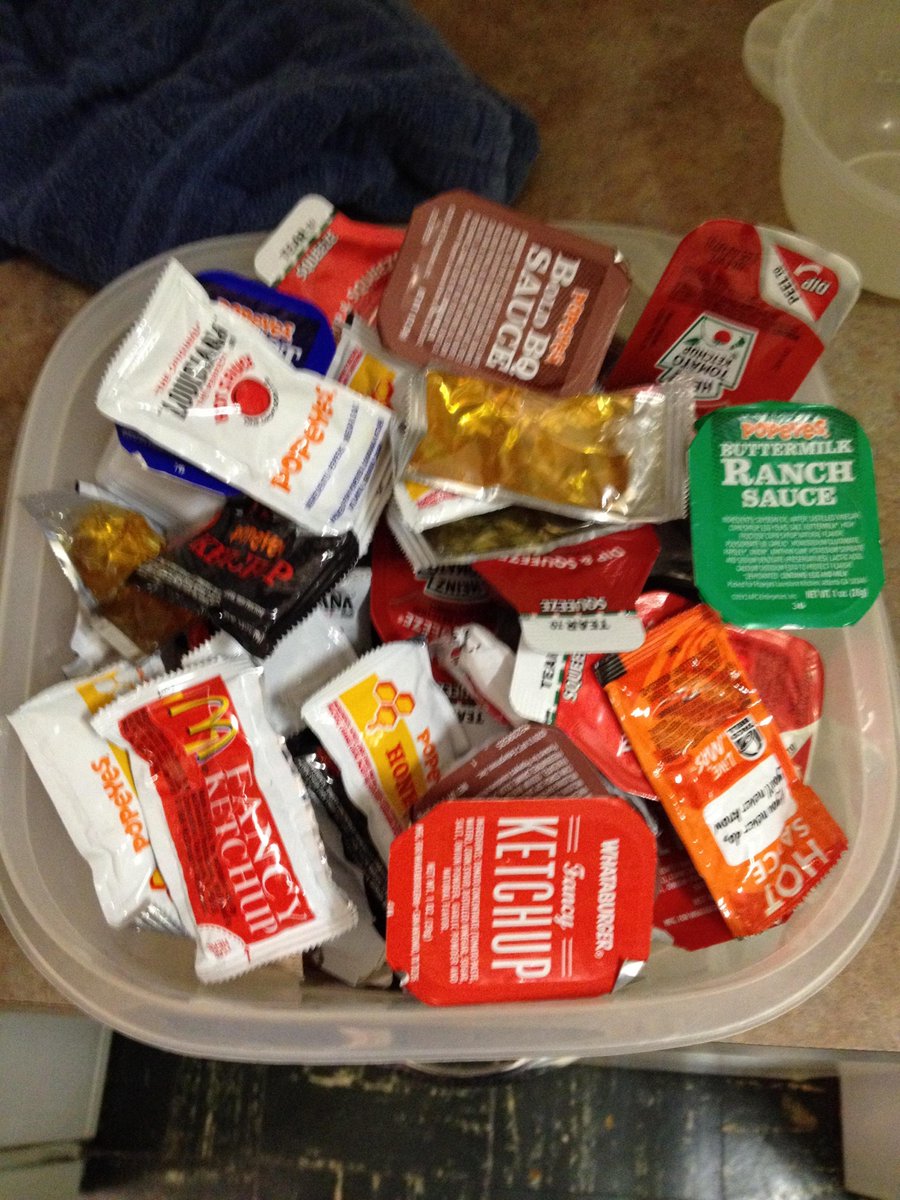 foodiesofturf's tweet image. We're all set for the Trick or Treaters to come by the shop and help us clean up before the end of the season!