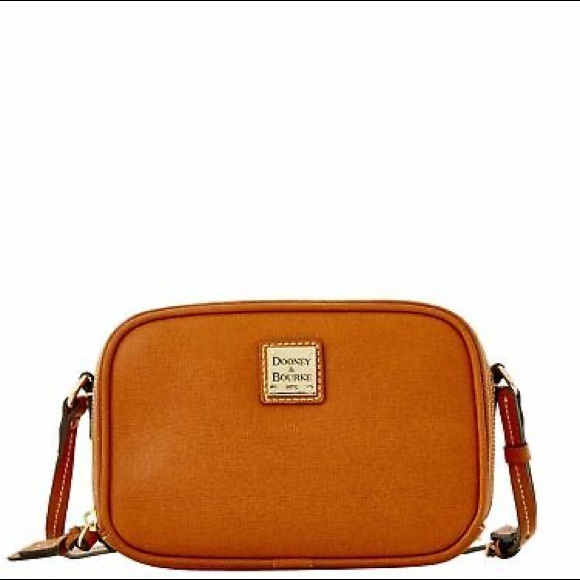 ishopsmartsave's tweet photo. So good I had to share! Check out all the items I'm loving on @Poshmarkapp #poshmark #fashion #style #shopmycloset #coach #dooneybourke #katespade: https://t.co/2W2WLqyYNX https://t.co/60yaSny9vr
