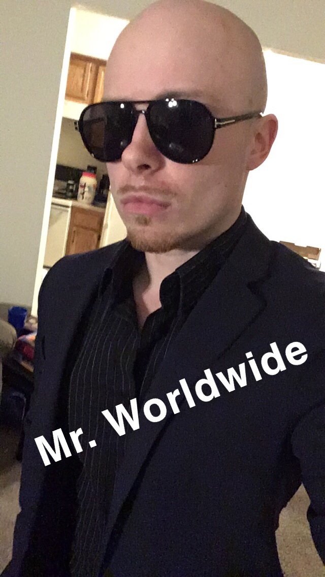 DoItForTheWynn's tweet photo. @pitbull Happy Halloween Mr. Worldwide, hope my costume this year made you proud #IFEARGOOD https://t.co/gdkfbfum22