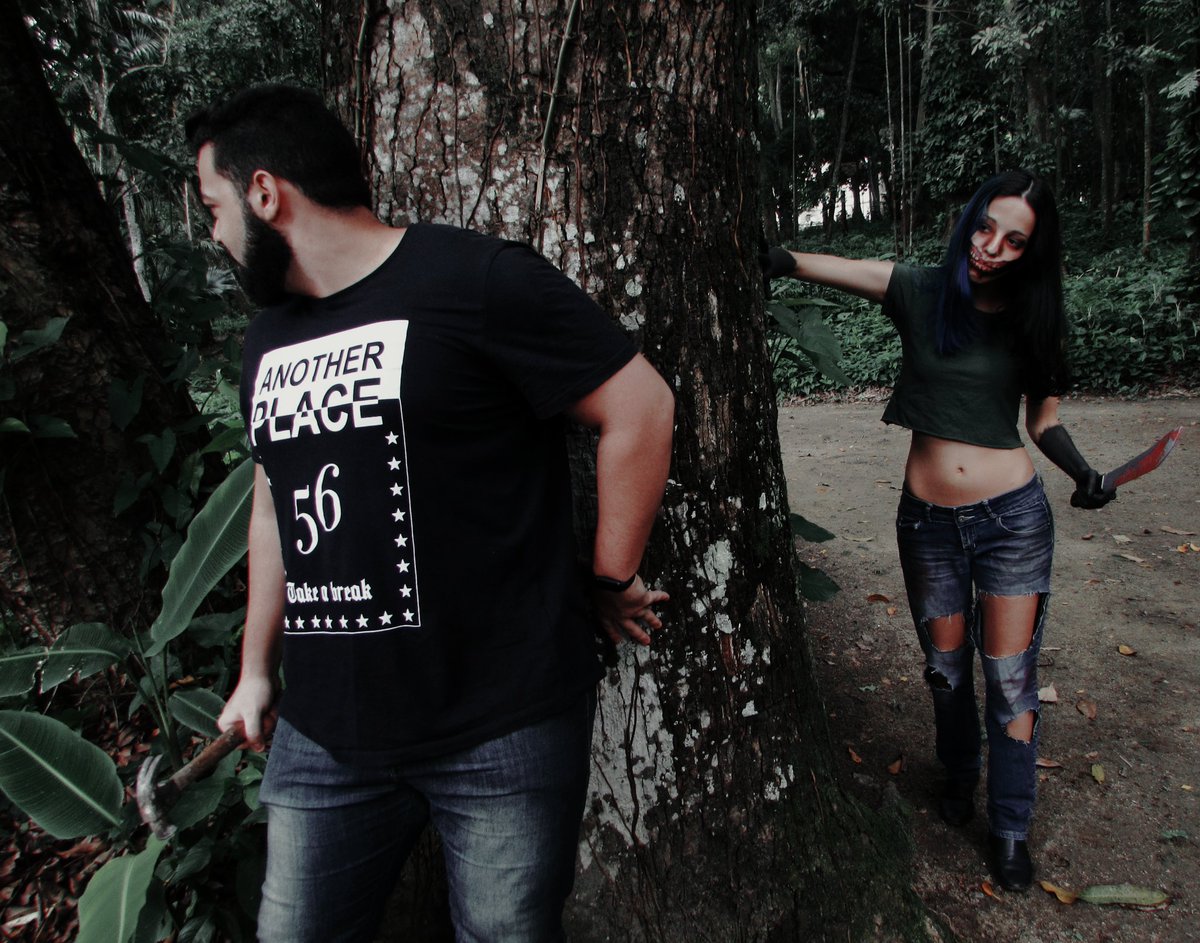 SuperVantagem's tweet photo. O Killer está a caminho... 🔪
Não percam nossa Oneshot de Halloween, hoje às 20h!
#alivebynightfall #DeadbyDaylgiht #rpgbrasil #dbd #gurbs https://t.co/Ub4l6xu9iC