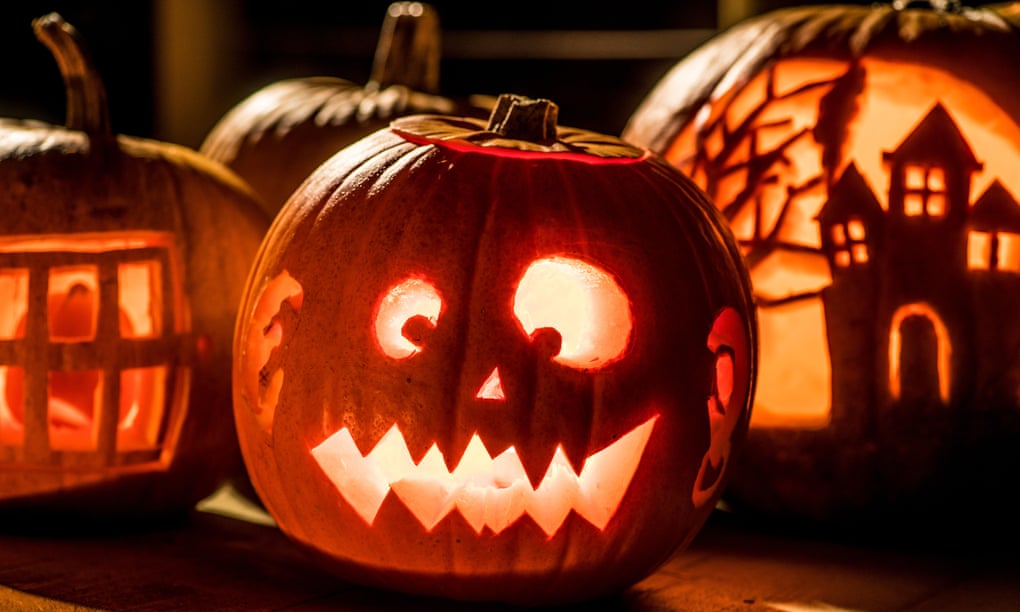 DurkinsBallagh's tweet photo. Happy Halloween everyone! 🎃👻🦇

Call in for a treat. No tricks!! 😜

#Halloween2021 https://t.co/cCzuyU1Lhn