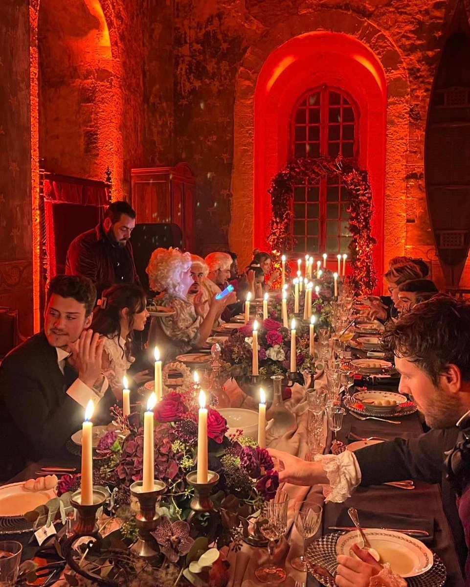 Un excellent Halloween à tous bande de gueux.