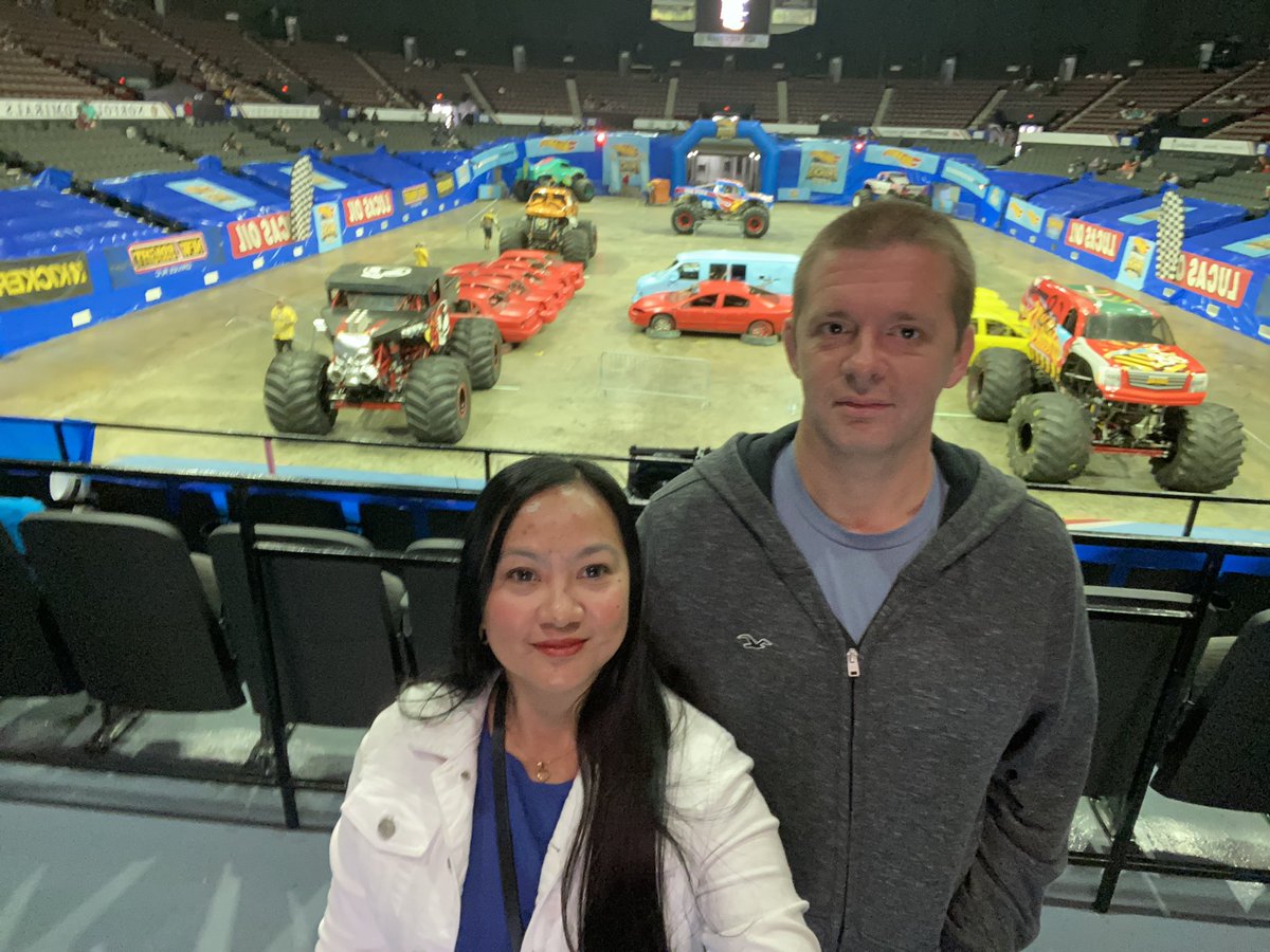 gigibringas's tweet photo. #HotWheelsMonsterTrucksLive #HappyHalloween2021 https://t.co/vlZHmfw3C5