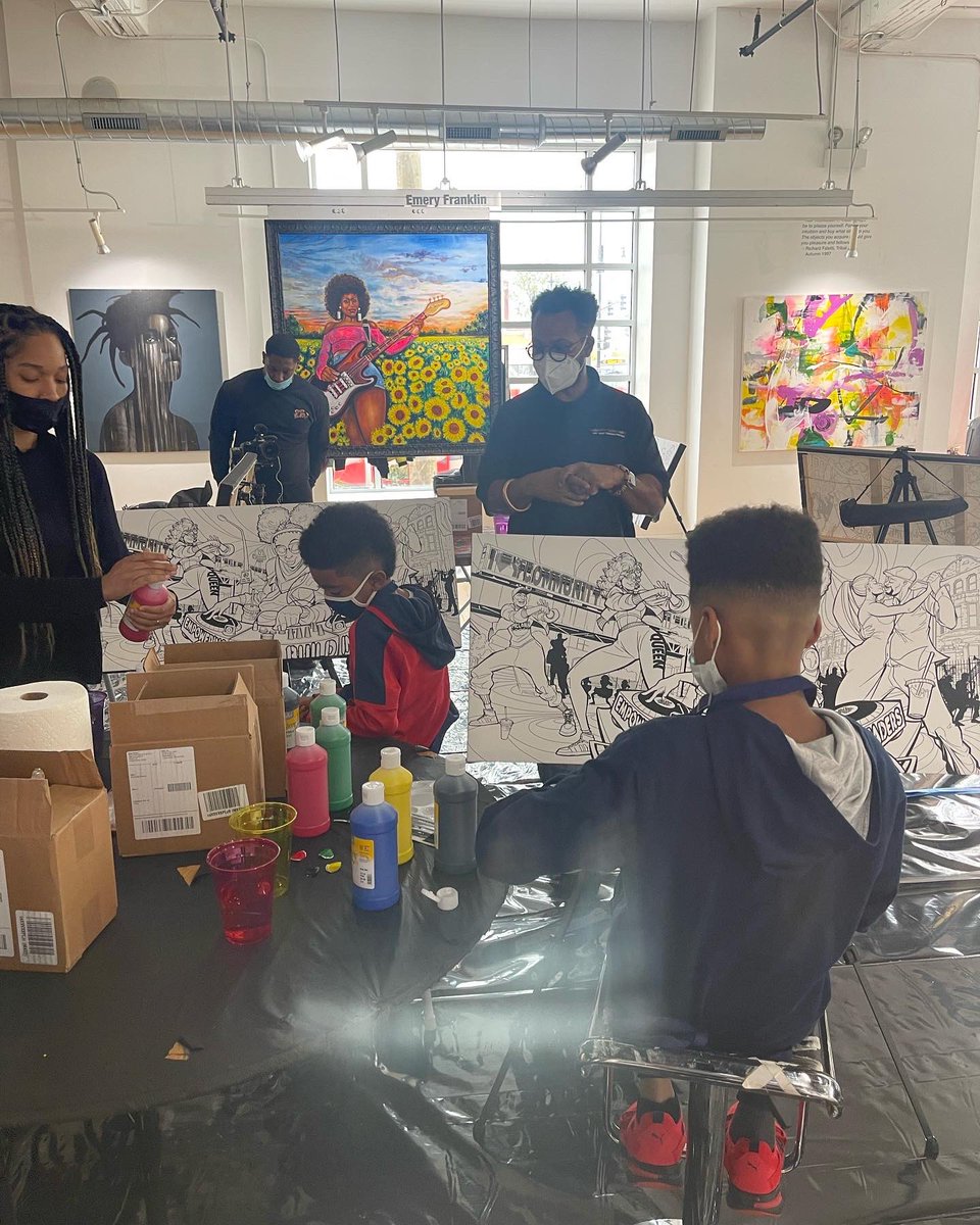 BMOAChicagoland's tweet photo. It’s “Art Candy” Day! We’re here at @gallery_guichard celebrating the release of our custom murals celebrating #colorcultureandflavor at a local McDonald’s location near you! Thank you to @bbffamilyservices  @joymanagementinc @pamelajblackman for joining us! https://t.co/zcz1lHxArf