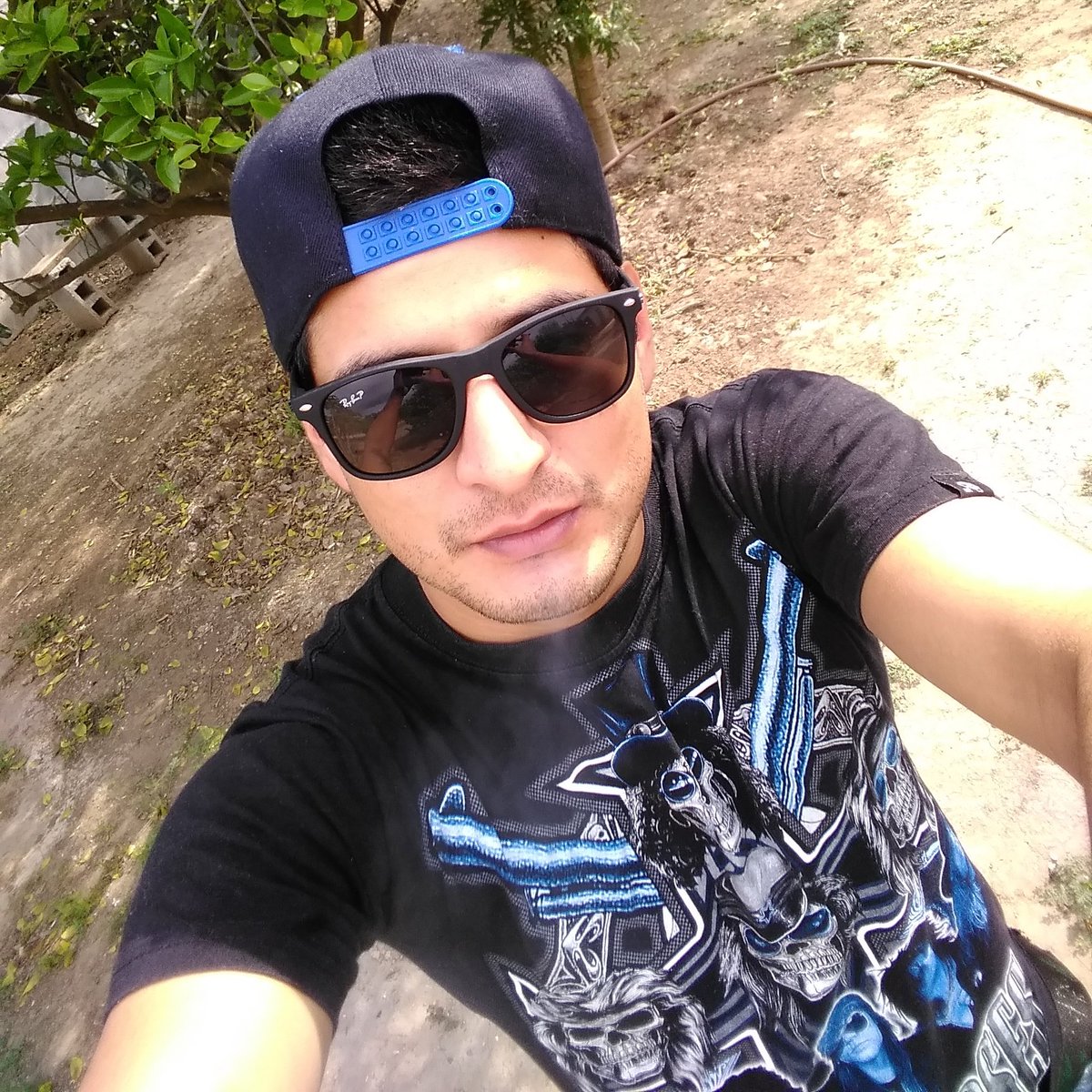 reydii6's tweet photo. #NuevaFotoDePerfil https://t.co/n2ygmnNOE1