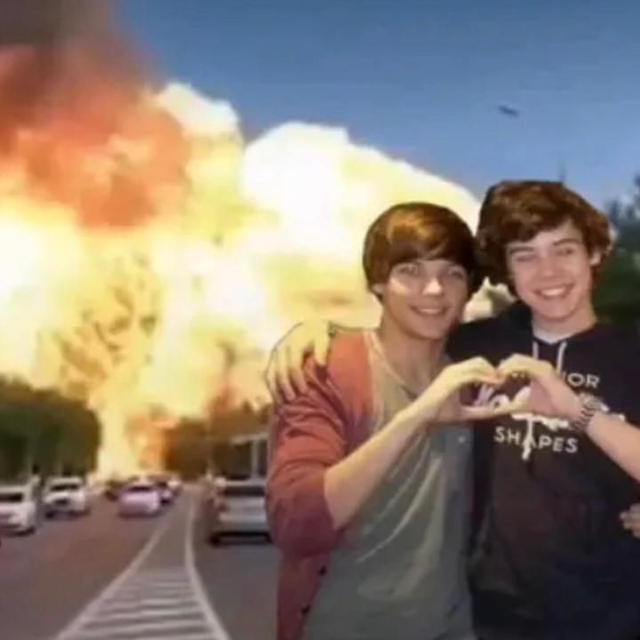 _guimaraex's tweet photo. que sdd eu tava de um surto desses
#larryween https://t.co/rMZXiRuTp4