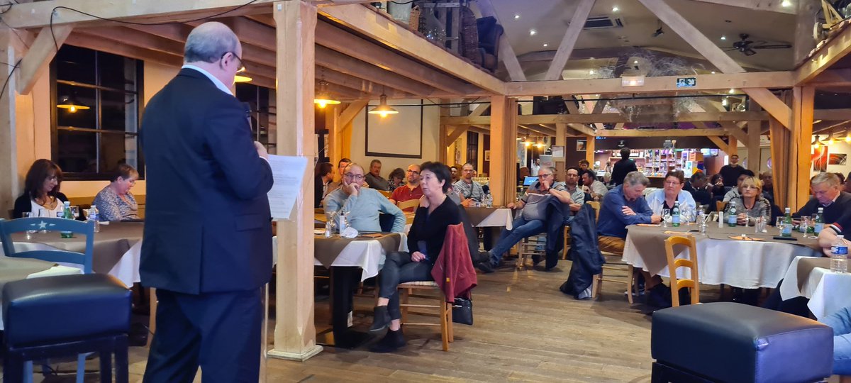 PHILIPPECOY's tweet photo. Diverses interventions des partenaires et de l'administration des #Douanes pour traiter #marcheparallele #contrefaçon #cbd #développementéconomique #Vape #relaiscolis #paiementdeproximite #transformation @LesBuralistes merci à tous pour vos échanges et votre accueil 👍👏♦️ https://t.co/XRFYUaKsPf