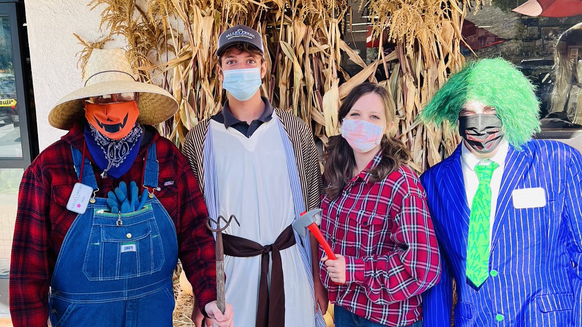 #HappyHalloween from Valley Fresh Market!

Enjoy a safe and fun night in the SYV 🎃 

We are open 7am to 10pm today - drop by for a delicious lunch straight from the grill, a hand-crafted pumpkin spice latte, or plenty of snacks and candy for the evening ahead!