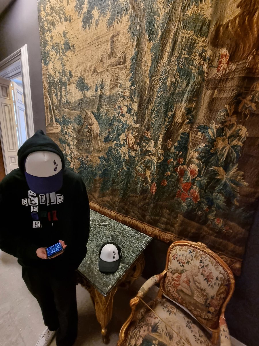 777Skele's tweet photo. Vendredi prochain_20h📲

👽Crossword Hoodie - 60€
🧢777 Trucker Hats - 30€ 

https://t.co/Y93ELewhmX🫂 https://t.co/TJ5yGBs4gF