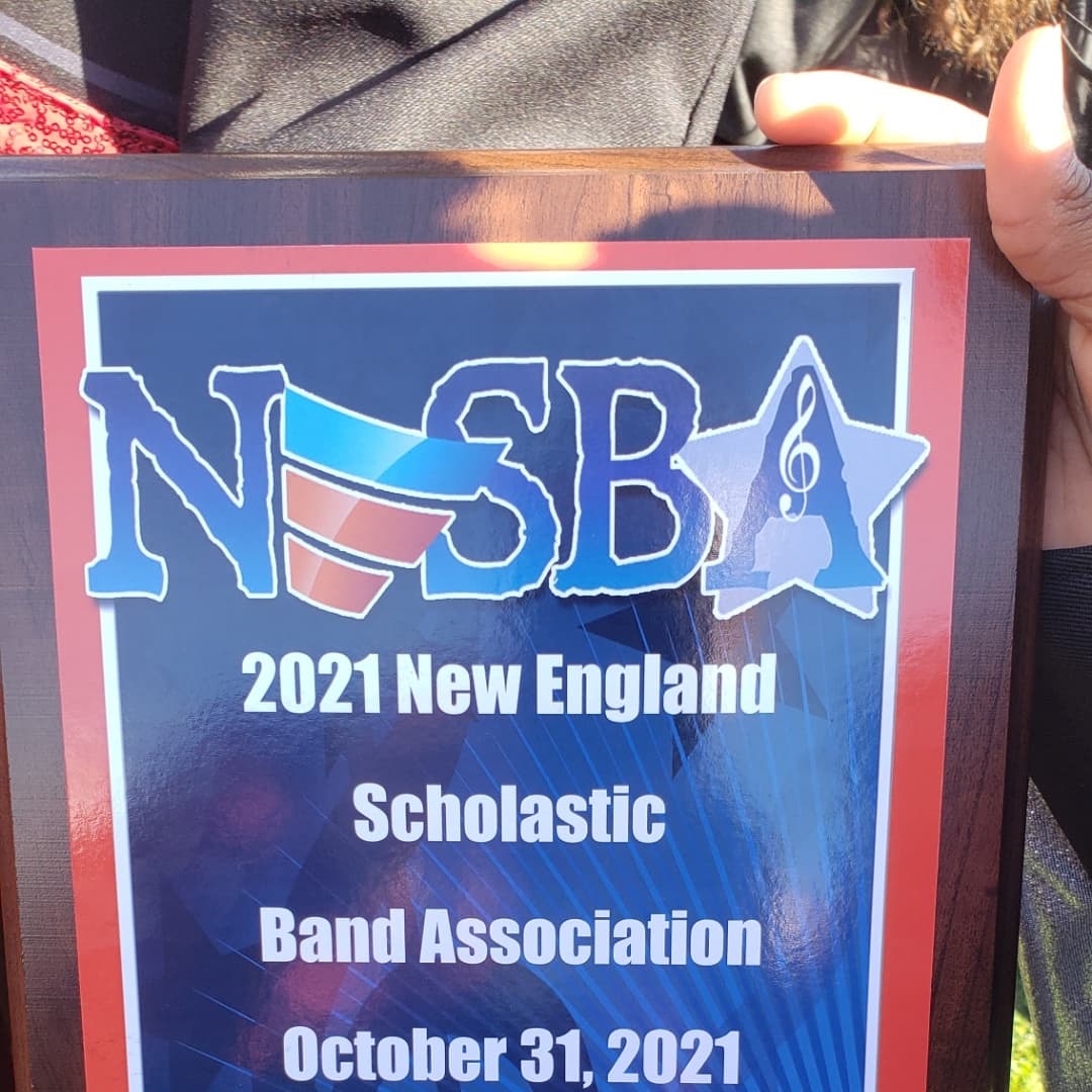 greenleestweets's tweet photo. Huge congratulations to the band for once again earning a GOLD MEDAL 🏅 at #nesbafinals
That's 7 consecutive seasons earning a gold at Championship Finals! #forteforte #goband https://t.co/a1BfiOQ6EX