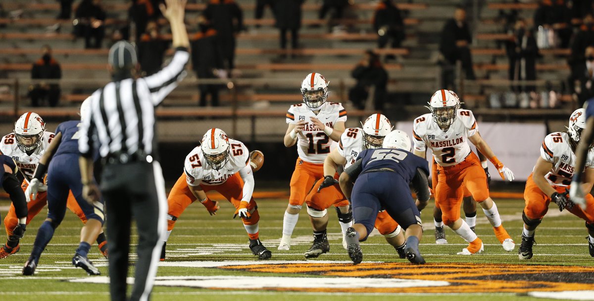 🏈 #OHSAA FOOTBALL: Welcome to the second round of the playoffs! The regional quarterfinal pairings and more information have been released: ohsaa.org/news-media/art…