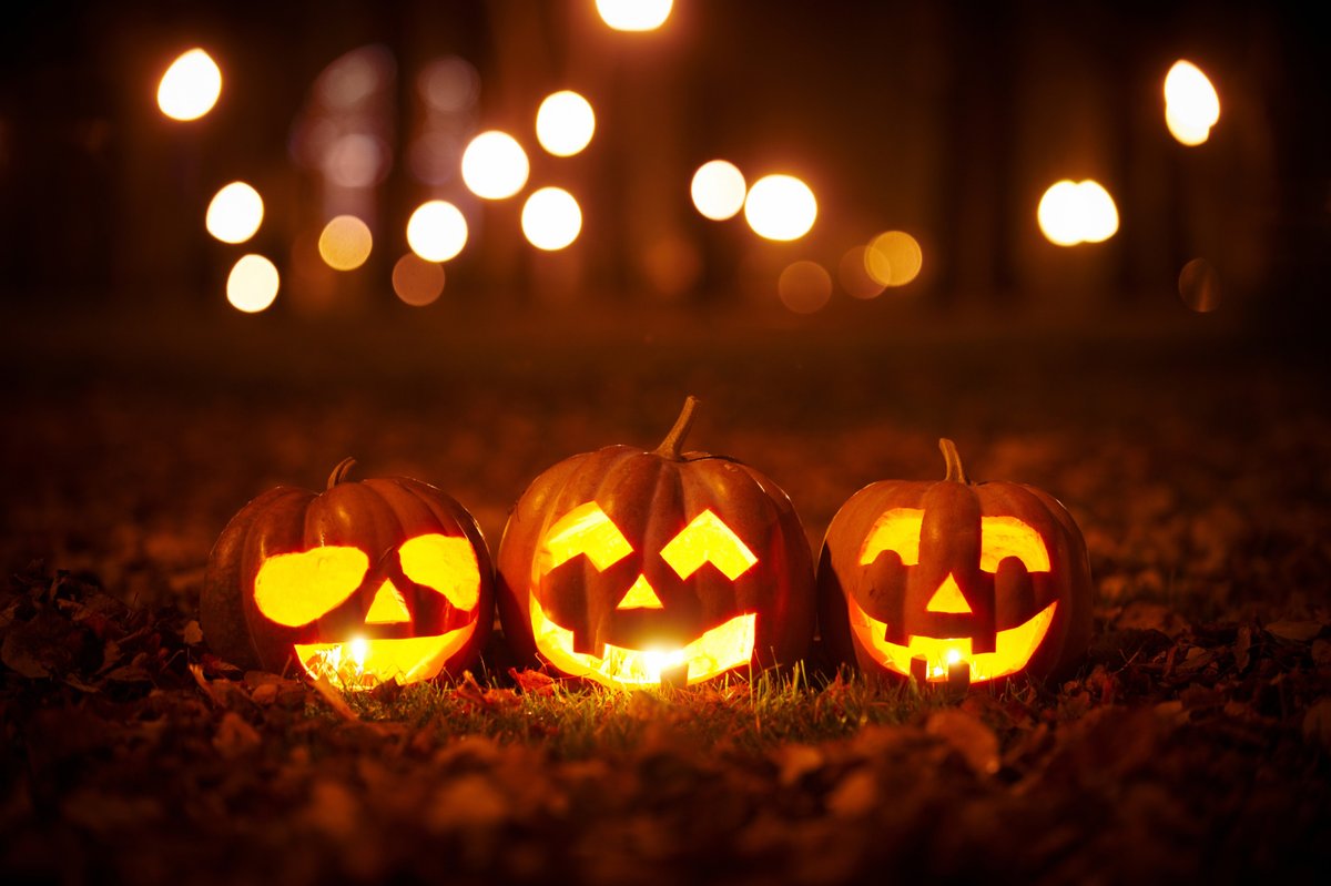 HGINYCW35's tweet photo. We witch you a happy Halloween! Stay safe and have a spooky night! 🎃👻🧙‍♀️ https://t.co/AtUByhUSvv