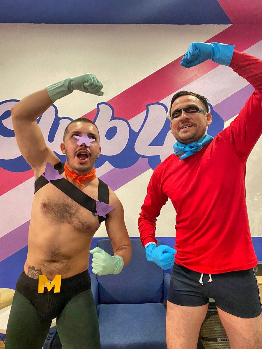 Betosnz's tweet photo. Arriba arriba y adelante!!
#sirenoman #chicopercebe https://t.co/vlKZF7ZDMn