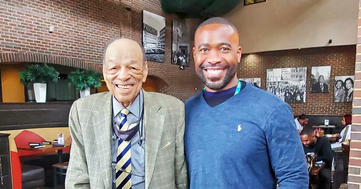 KPRC2Keith's tweet photo. Great time at @PaschalsAtlanta today! Historian Marshall Slack has been with the restaurant since it opened in 1947 and did a wonderful job walking us through the history. And yes...the peach cobbler is amazing! @KPRC2 #KPRC2 #Paschals https://t.co/FfBVTqE4Hw