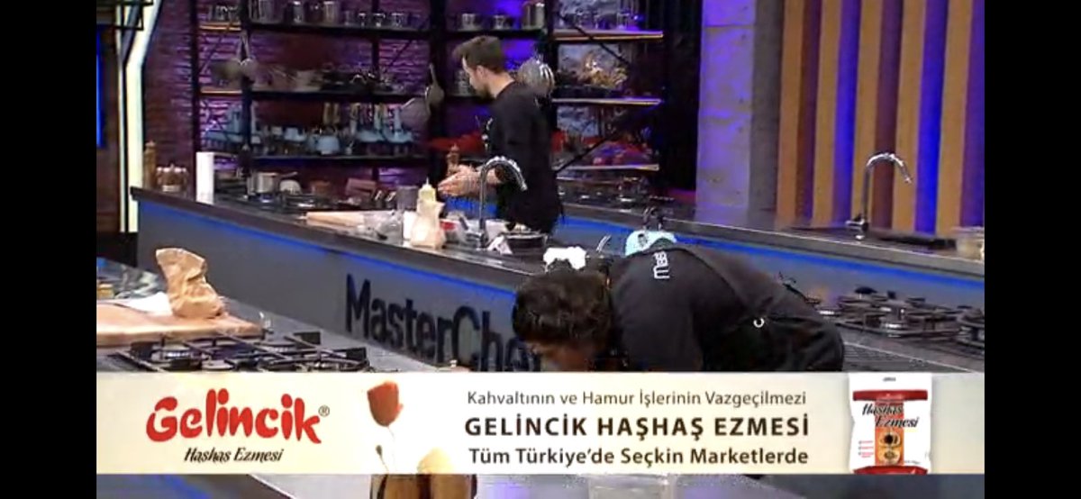AsgSuleyman's tweet photo. Lider marka Gelincik Haşhaş olarak reklam çalışmalarımız Masterchef ile devam ediyor https://t.co/tYUmzgjcg1 https://t.co/iMVEVqlQjc