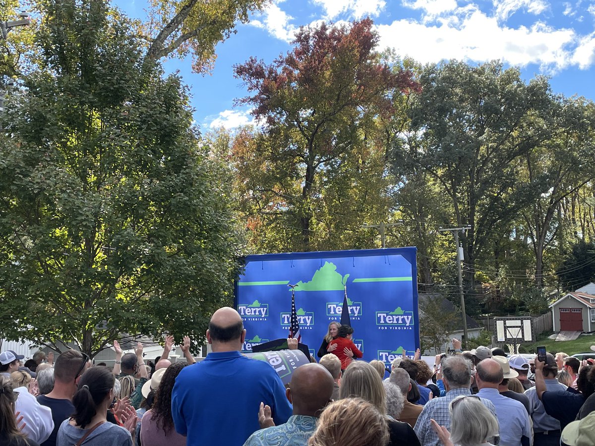 JennMcClellanVA's tweet photo. Incredible energy in Henrico with @SpanbergerVA07 and @TerryMcAuliffe! Democrats are fired up to protect our progress and elect Terry, @HalaAyala, @MarkHerringVA and our @VAHouseDems candidates on Tuesday. Let’s get it done! https://t.co/WYpv47kU1H