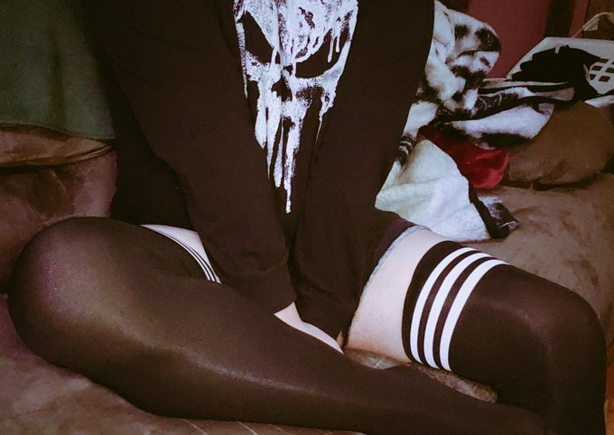 1 pic. Happy Halloween! ? https://t.co/FEjJbMFvQ8