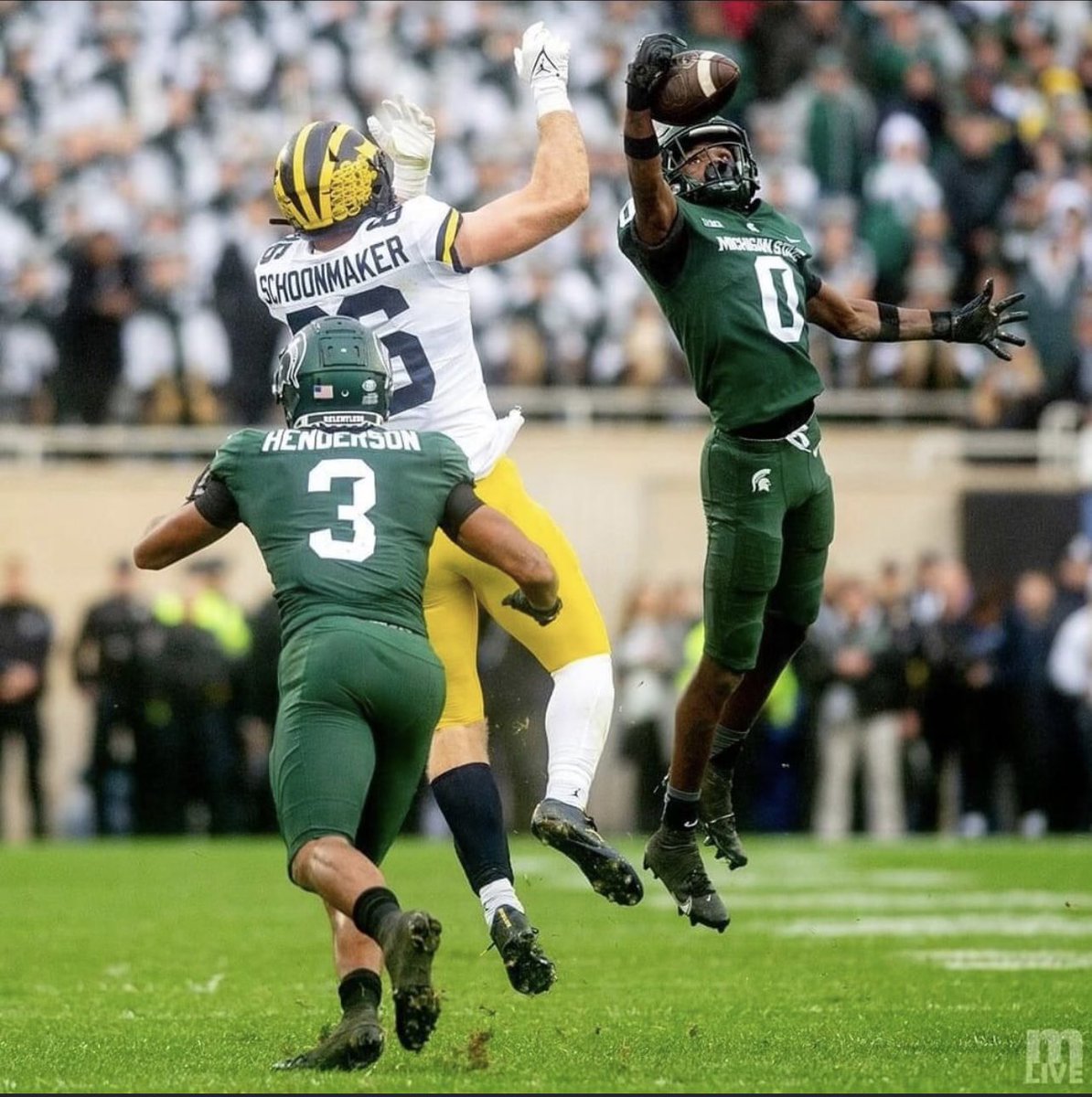cbrantley22's tweet photo. Legendary 💚 https://t.co/7jxT49js3r