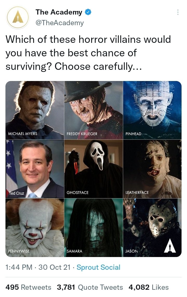 JarJarFan69's tweet photo. Easy choice here. https://t.co/oCPNTExLIq