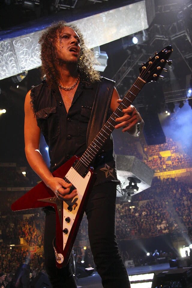 MetSince1981's tweet photo. 📆 El 31 de Octubre 2009, @Metallica se presenta en el Colisée Pepsi en Quebec City en Quebec, Canadá.
Este show, más del día 01 de Noviembre, fueron lanzada en material oficial en DVD &amp; Blu-Ray #QuebecMagnetic.
#Metallica #HappyHalloween2021 #METALLICAMetalUpYourAss🗡🚽 https://t.co/ovAvHp5X0A