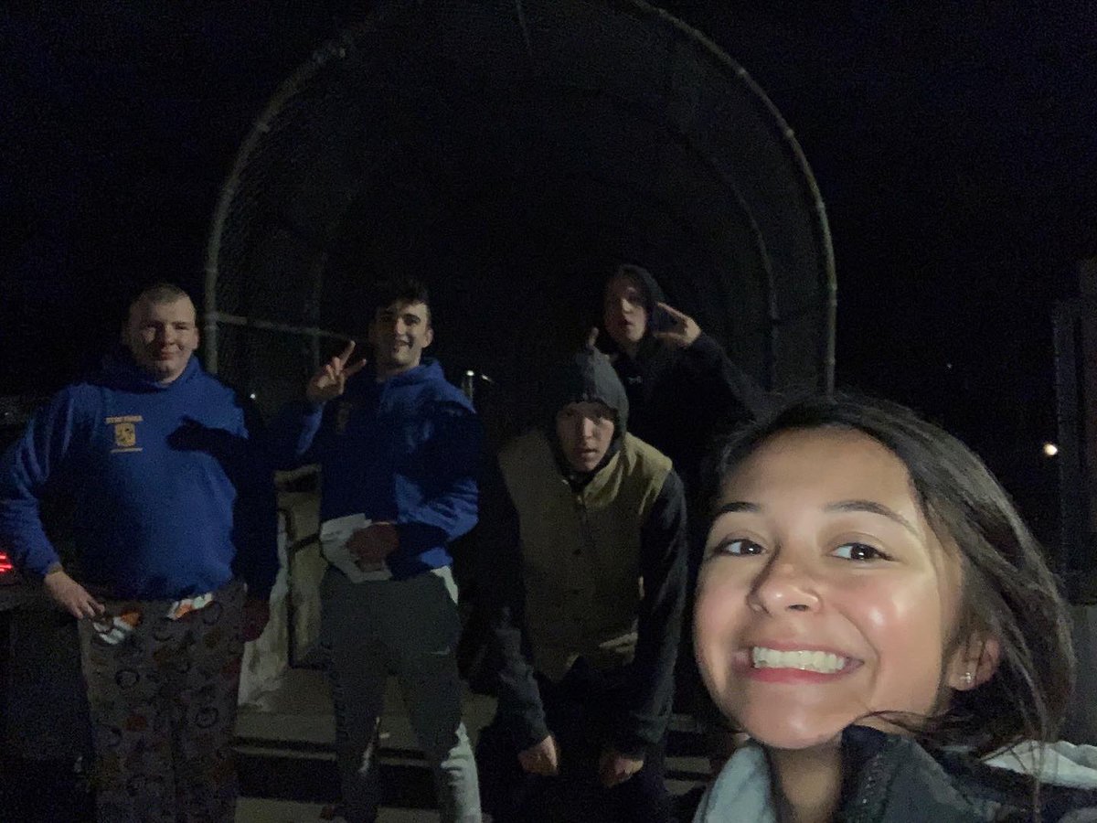 UDrotc01's tweet photo. To celebrate Halloween we did a scavenger hunt race for some Halloween themed items around town!

#halloween 
#PantherBattalion
#twoschoolsonemission

#changemaker
#leaderswanted
#3rdbrigaderotc
@armyrotc
@3rdrotcbrigade
@goarmy https://t.co/hQACeKxbSp
