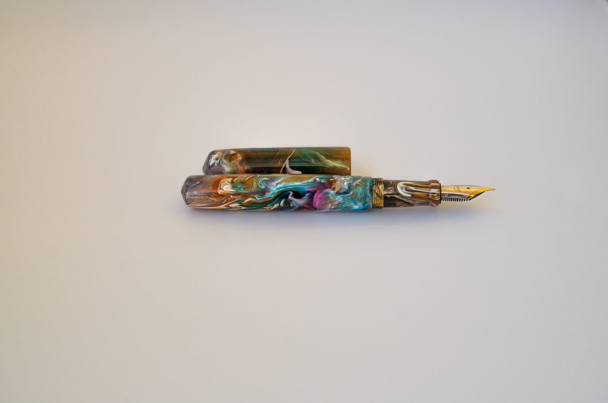 teodormircea's tweet photo. PenTeo Samurai Spirit Primary Manipulation 1
https://t.co/Q7IrjeESKR
#pens
#handmade https://t.co/CqhXGnKPXr