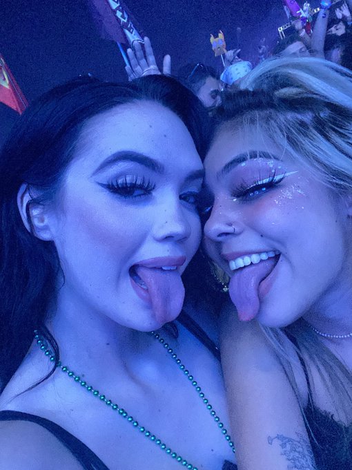 freaky deaky 2021 was a success https://t.co/WLkPgVx6hg