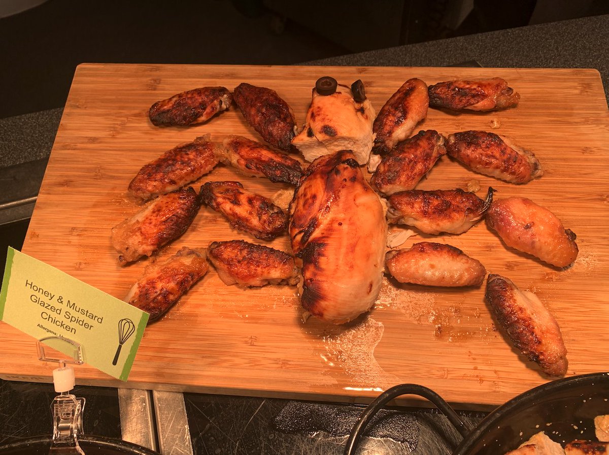 Happy Halloween!  Thank you <a href="/StSwithunsFood/">StSwithunsFood</a> for such an amazingly decorated dining room and frighteningly good food.  The spider chicken was inspired! #StSwithunsFun #StSwithunsCommunity