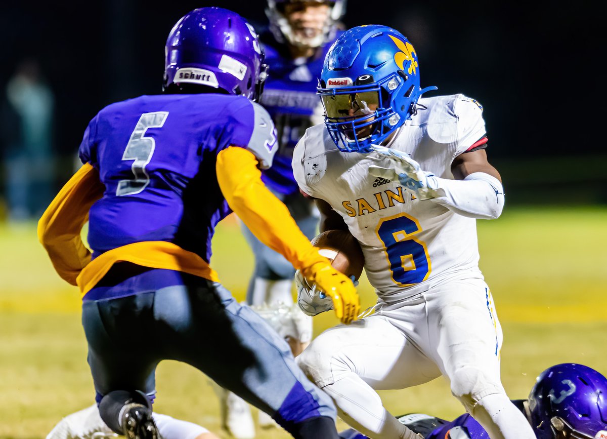 OBXSportShots's tweet photo. Photo Gallery Updated - FOOTBALL 10/22 - Nansemond-Suffolk  @NSACADEMY / Norfolk Christian  @Athletics_NCS - Follow the like to view game photos:  https://t.co/7f1FJKb2RG  Like, Tag and RETWEET for Family, Friends and Teammates  - Thanks for Visiting! https://t.co/V5ozxxaKHI