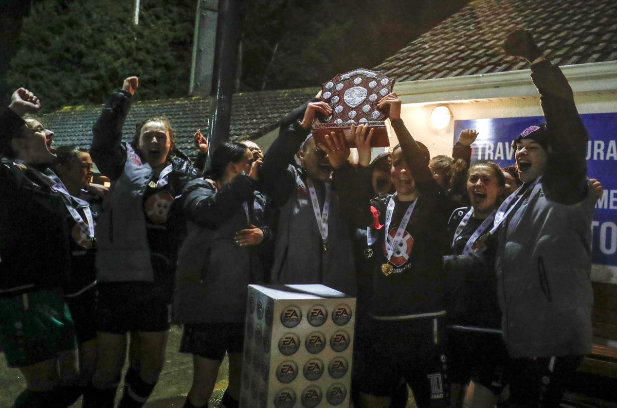 LoiWomen's tweet photo. FULL-TIME | @EASPORTSFIFA #WNLU19 Shield Final
 
@YouthsWomen 1-0 @bfcdublin
A single strike from Fiona Ryan does it in Arklow on a rainy evening

Congrats to Wexford Youths 👏👏👏

#WNL https://t.co/kUQVHa2viU