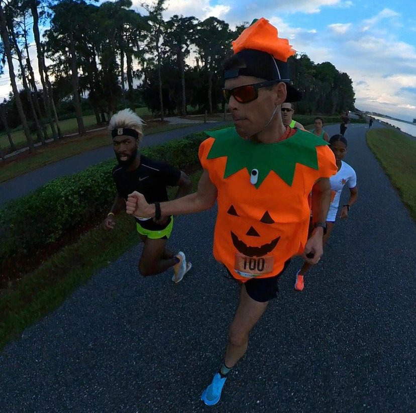 jackrabbit's tweet image. If you went for a run today and didn’t wear a costume…did it even count? 

Answer: Absolutely not. 

Shoutout to our friend Matt for tearing up today’s race in true Halloween spirit

Have a good holiday everyone 🎃