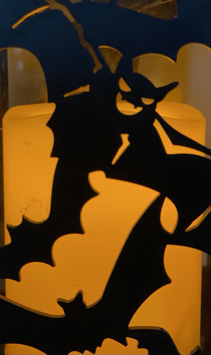 PollysScribbles's tweet photo. Happy Halloween! 💀👻🎃 #writingcommunity https://t.co/5nhB8tFHvW