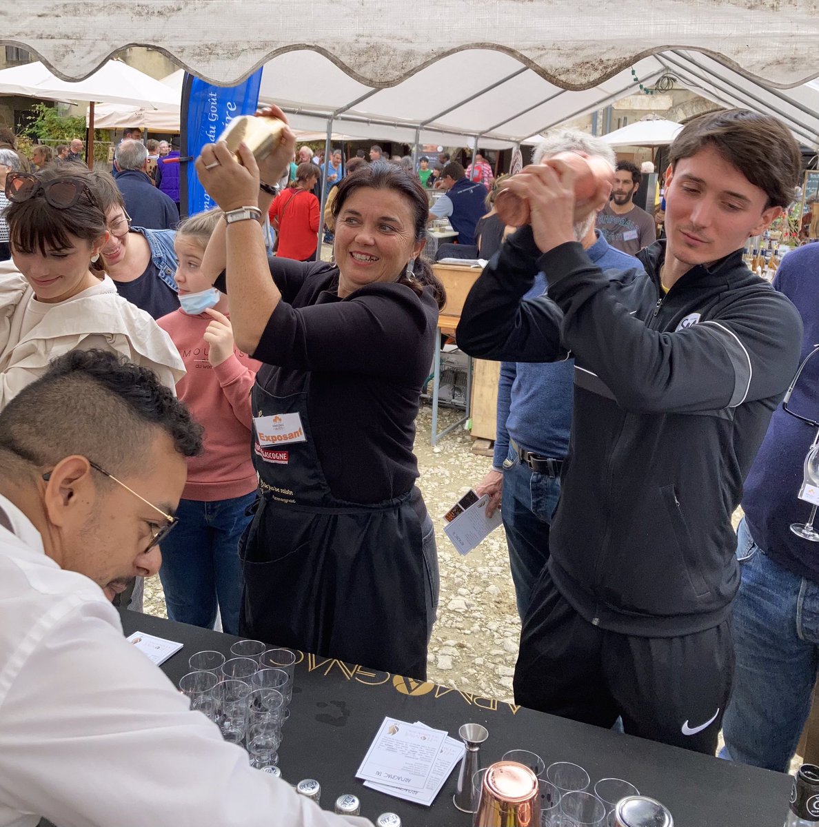 ArmagnacNews's tweet photo. Dernières images d’un #armagnacenfete couronné de succès à #labastidedarmagnac, tout ce week-end.
 #armagnac #spirit #gers #landes #lotetgaronne #occitanie #NouvelleAquitaine #gascogne 

#caviste #cocktails #bartender #whisky #gin #rhum #cognac #calvados #occitanie #Culture #art https://t.co/P4rwfoAvQP