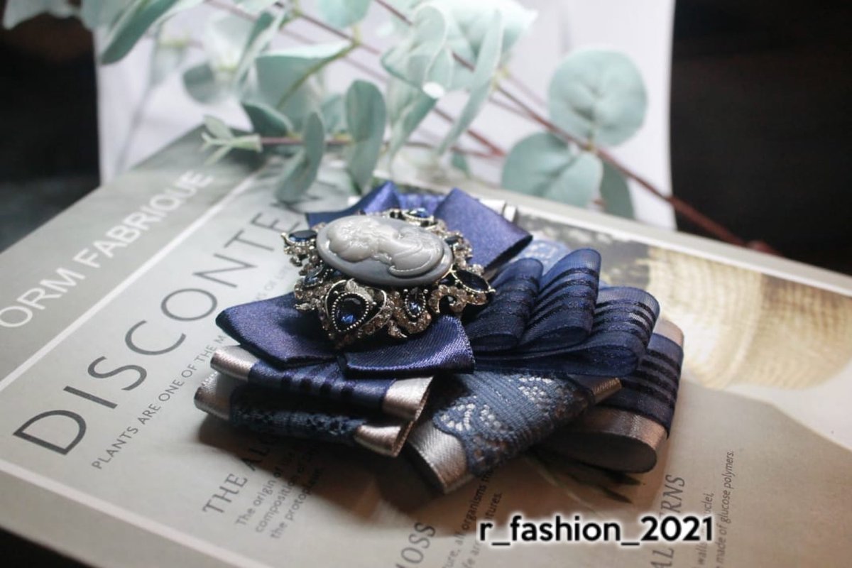 rfashion20211 tweet picture