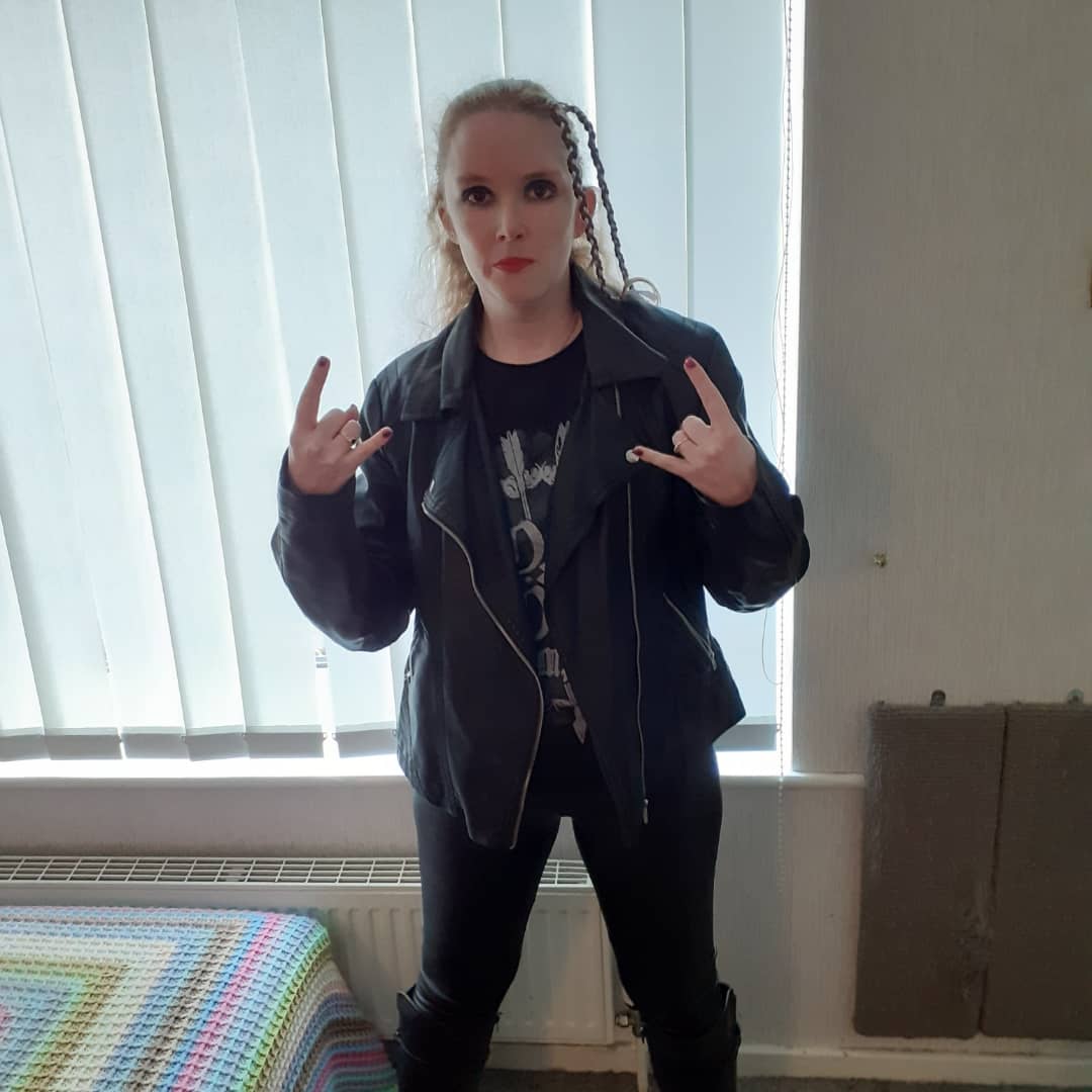 jayneclaire23's tweet photo. Decided to dress up as @ArcherOfInfamy this year
#liveforever #trickortreat https://t.co/JUB62H6iRY