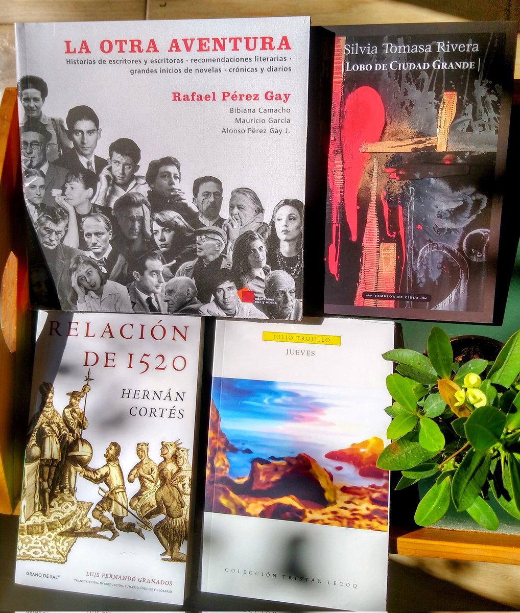 Mis últimas adquisiciones de <a href="/LibrosCalyArena/">Ediciones Cal y Arena</a>, <a href="/LaOtraEditorial/">La Otra Editorial</a>, <a href="/casalibroUANL/">Casa del Libro UANL</a>, <a href="/GranodeSal/">LibrosGranodeSal</a> y <a href="/Trilcediciones/">TRILCE</a> en la <a href="/fli_mx/">Feria del Libro Independiente</a>. Para beneficio de los lectores y apoyo al heroísmo de los editores, este debería ser un espacio permanente.