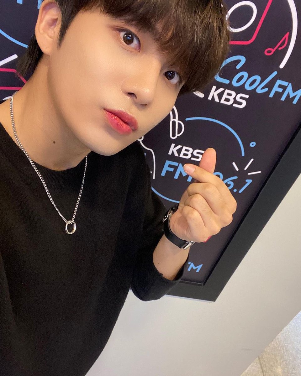 hourly jongho tweet media