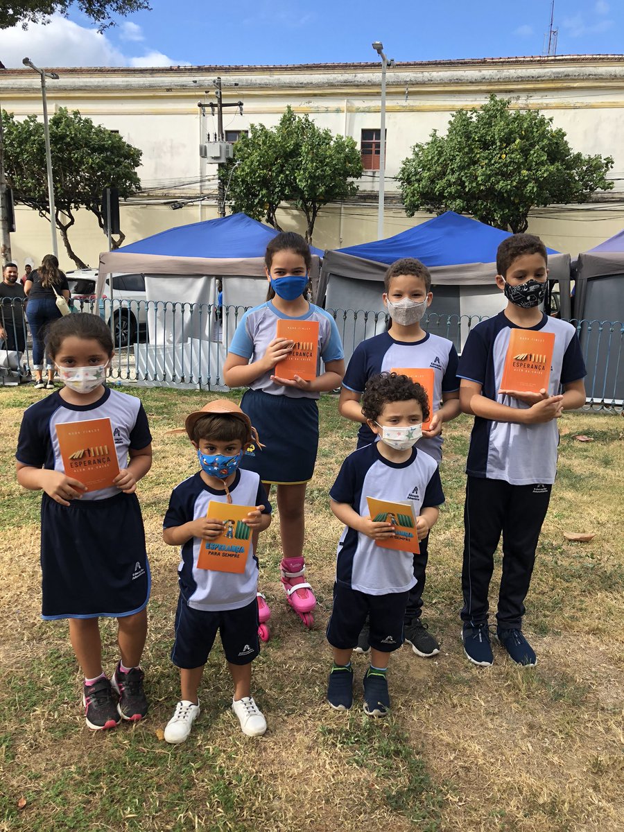 pastorotimar's tweet image. Impacto Esperança Com Feira de Saúde, Na Praça do Arsenal No MARCO ZERO Em RECIFE-PE. 

Realizado pelos Educadores, Colportores e Servidores da @iasdape!

Foram #DOADOS 270 mil livros: “Esperança Além da Crise.” TOP👊🏻

#saúde #paz #espiritualidade #oração #poder #salvação #amor
