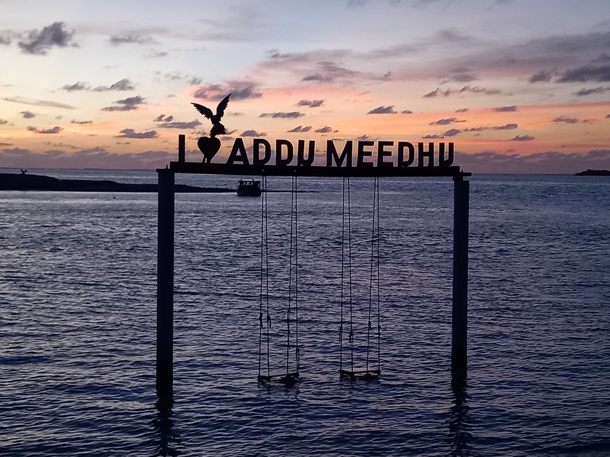 #visitmeedhoo #island #adducity #Maldives #sunset #Beach #holiday #vacation #budget #budgetholiday #backpackers #scuba #diving charmingholidaylodge.com