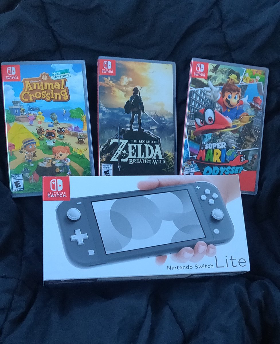 Perceptions_Key's tweet photo. I finally got the #SwitchLite and im so damn hyped for it!! :))) https://t.co/eZUjycALo5