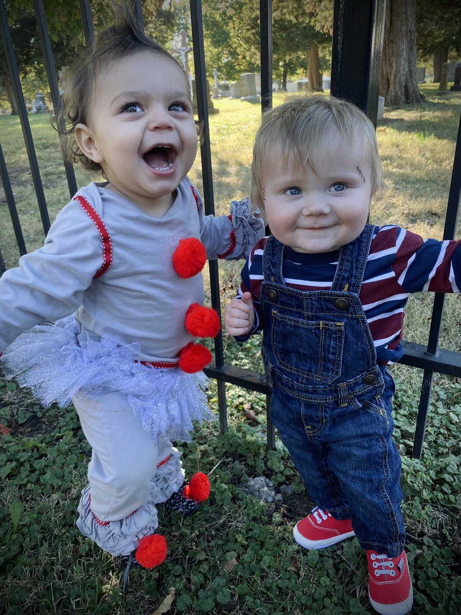 PSI_WU_TECH's tweet image. Happy Halloween everyone! This year we have Pennywise the dancing clown and Chucky the killer doll🤡🎃 Have a safe and fun evening!