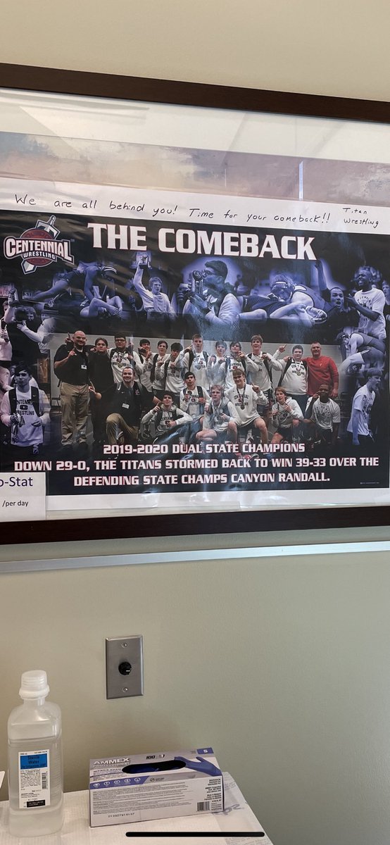 Cen10Wrestling's tweet image. Up in Coach Riley’s hospital room. #fightlikeRiley