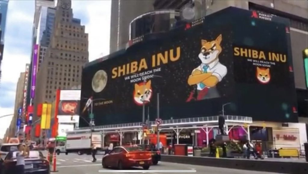 bitcoinMininger's tweet photo. 金色财经报道,纽约时代广场出现了一个巨大的数字广告牌,宣传Shiba Inu加密货币。显示屏上写着:“我们很快就会到达月球”。
#bitcoin #比特币 #blockchain #区块链 #合约 #币圈 #火币 #购买比特币 #OKEx #LocaBitcoins #币安 #Binance #加密货币 #数字货币 #DeFi #NFT #元宇宙 #GameFi #挖矿 https://t.co/RvrijAXBHp