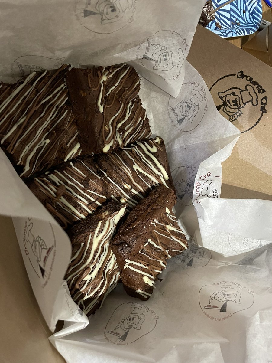 OooLaLa aka Brownie Che tweet media