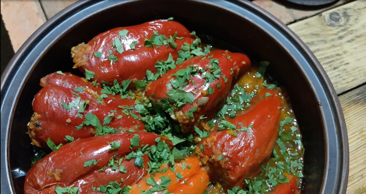 ColorEasyCroche's tweet photo. The best dishes from pepper and simple life of our loving family! https://t.co/BWoTsHXHx5 https://t.co/jCaKQ2mLM4