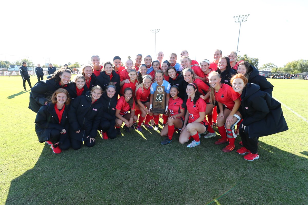 FINAL | No. 17 Jennies win their 12th <a href="/TheMIAA/">The MIAA</a> regular season championship with a 2-0 shutout victory over Missouri Western!

Caroline Cole, and Sydney Leslie scored UCM's goals. Kassie Newsom had an assist.

UCM will host <a href="/TheMIAA/">The MIAA</a> tournament 1st rd. Nov. 7 at 1 p.m.

#teamUCM