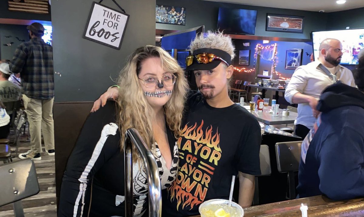 NatalieNeiderho's tweet photo. @GuyFieri @flavortown https://t.co/qYJPjwGG7D