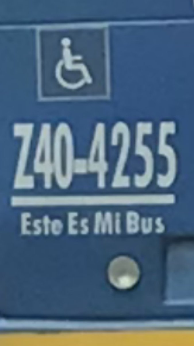 cepzar's tweet photo. @transmisitp @TransMilenio he visto en varias oportunidades que conductores particulares toman las vias de hecho contra el SITP por el mal comportamiento de sus conductores, y quienes no tomamos las vias de hecho pero igual fuimos agredidos por estos ampones al volante,que hacer? https://t.co/oEXL99vmt9