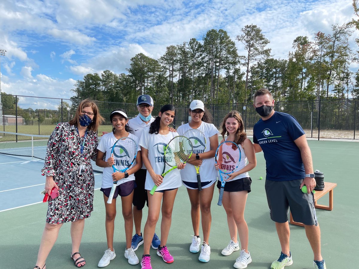 Green Level Women’s Tennis 🎾 tweet media