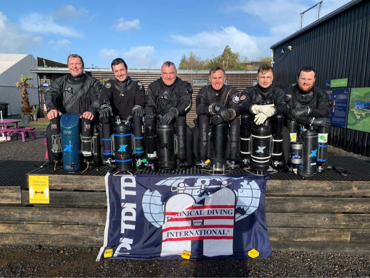ScubaQuest_UK's tweet photo. Congratulations to David Whitcombe, Henry Turner & Richard Evans on completing their @TDI XCCR Helitrox upgrades & Brennig Neal who is working towards that rating #scuba #scubadiving #XCCR https://t.co/R4qm84SyRV